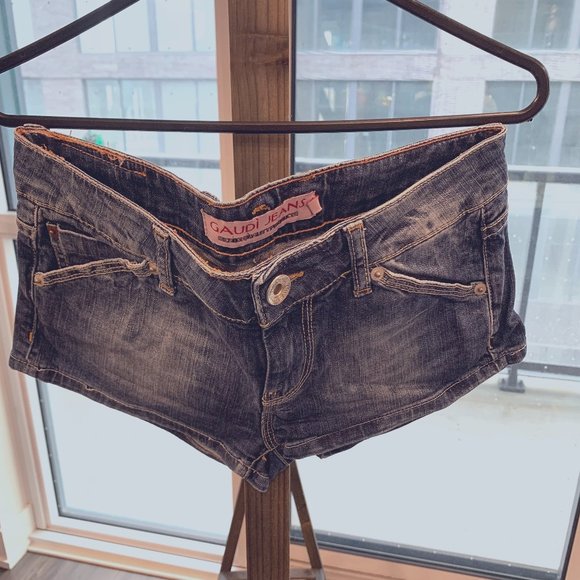 Gaudi Jean Short Orange Gem Logo - Picture 1 of 7